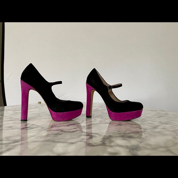 ❗️SOLD❗️ - Picture 3 of 12